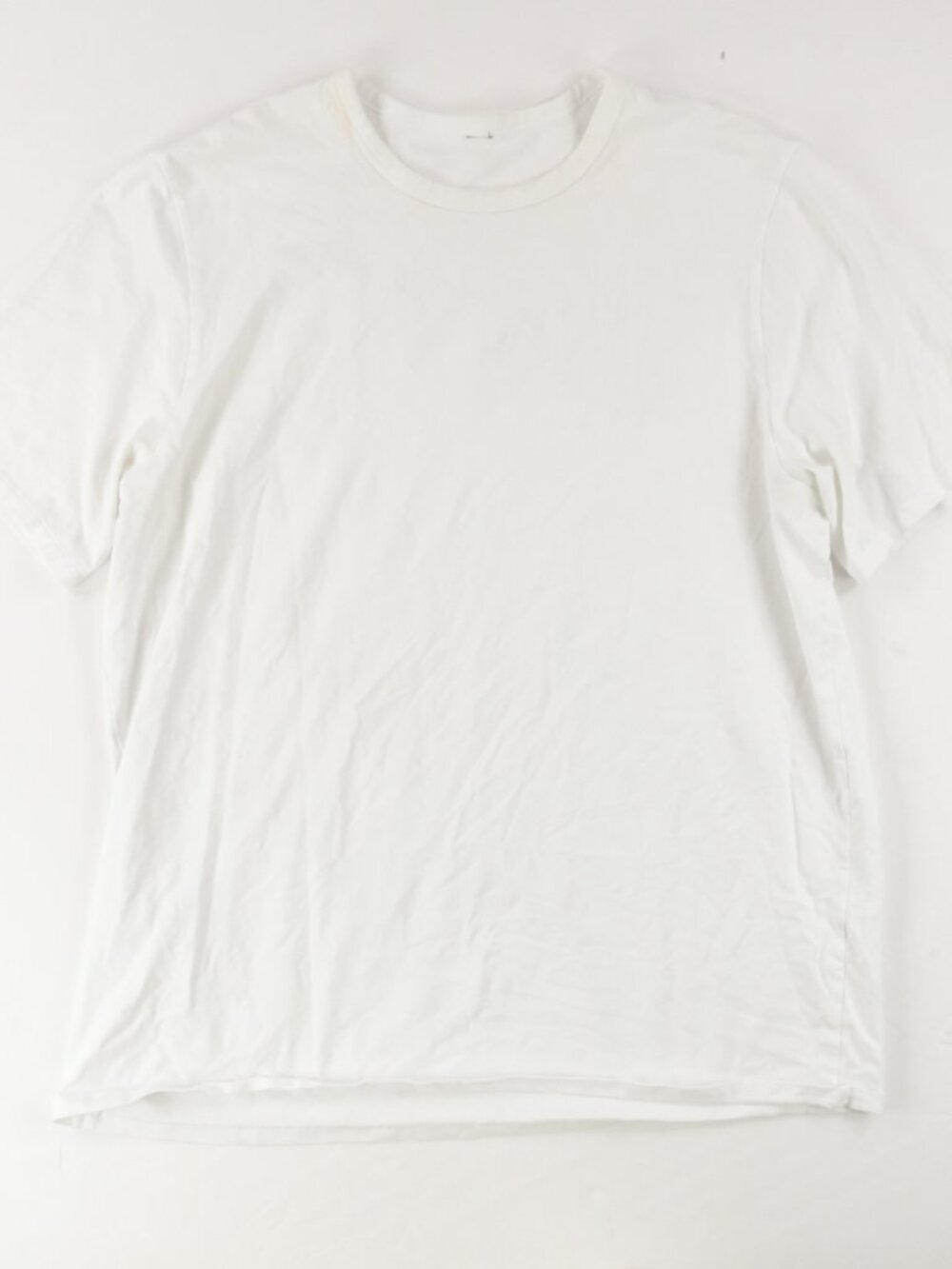 Lululemon Men’s White Shirt Approx XL Blank T-shirt Stretch Soft